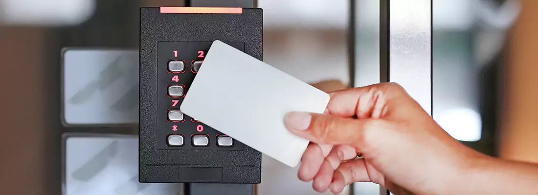 Benefits of Card Lock Readers for Properties in Town 'n' Country, FL