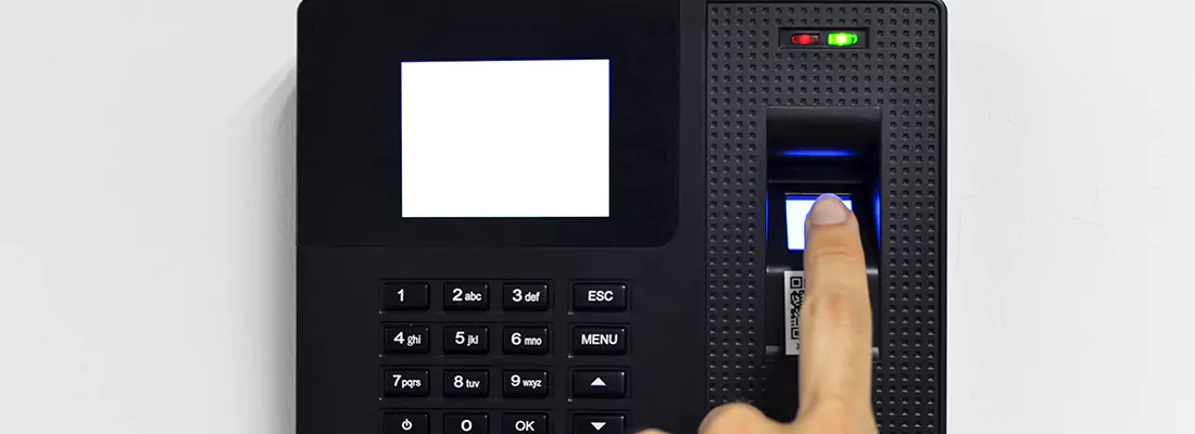 Door Access Control And Security in Town 'n' Country, FL