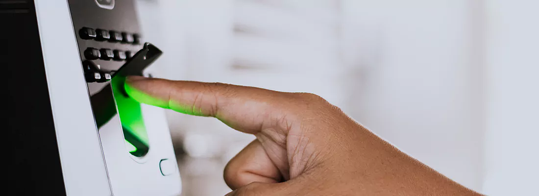 Smart Gate Locks with Remote Access Features in Town 'n' Country, FL