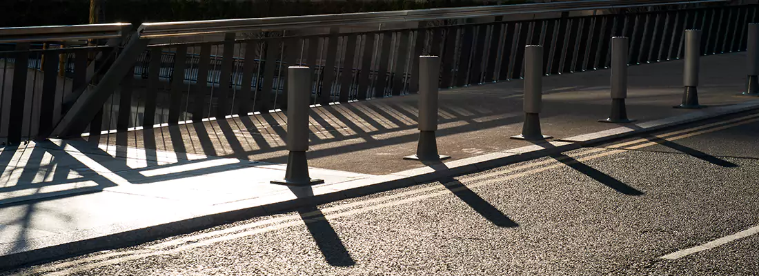 Retractable Driveway Post Repair Services in Town 'n' Country, FL